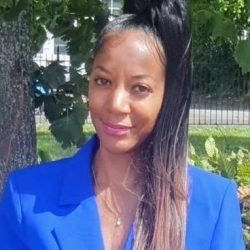 Karen Reid – Artist